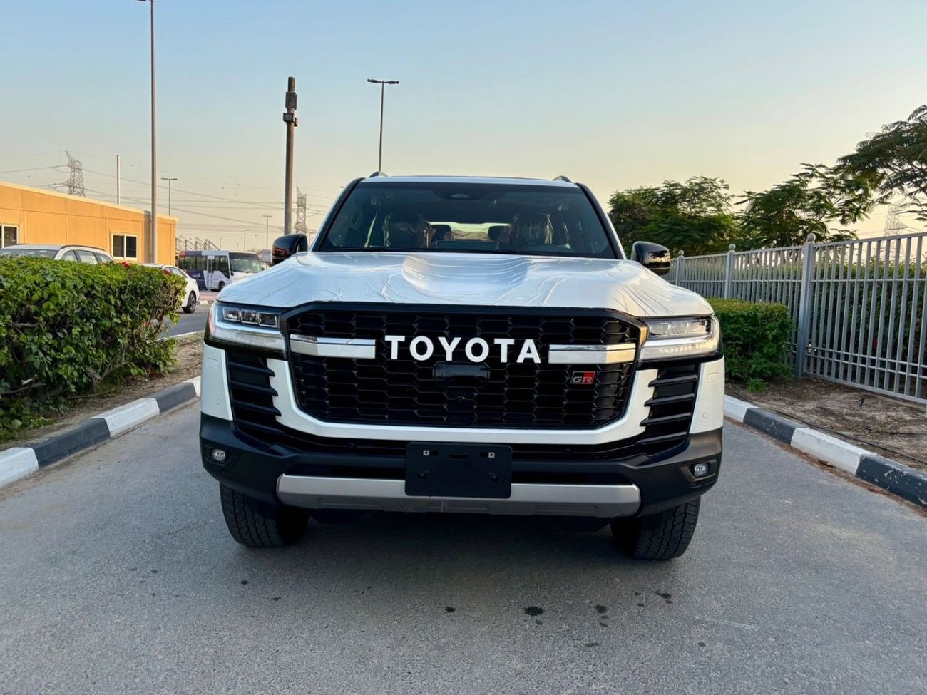 Toyota Land Cruiser GR SPORT