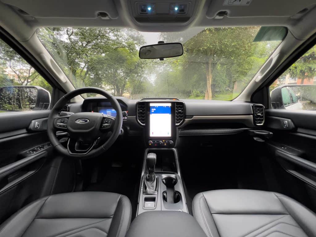 Ford Everest interior - Cockpit