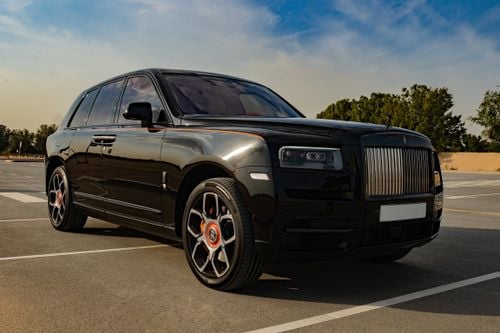 Rolls-Royce Cullinan 6.7L Twin-Turbo (563 HP)