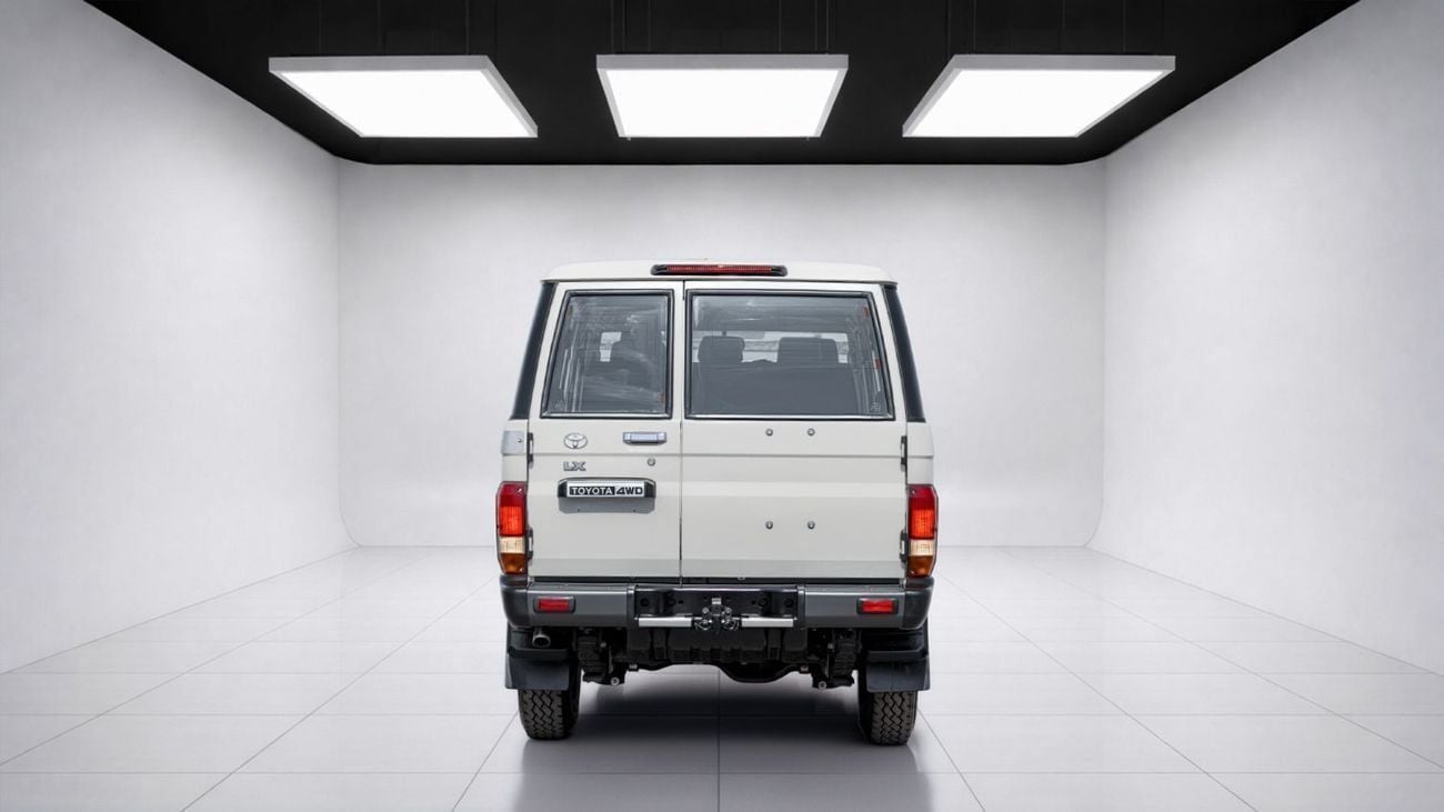 Toyota Land Cruiser 70 
