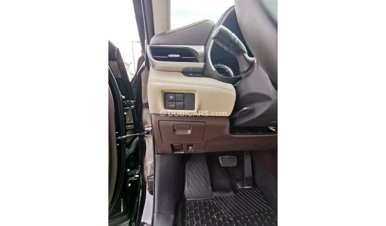 تويوتا هايلاندر Toyota Highlander XLE ( Hybrid  ) - 2021 - Dark Brown