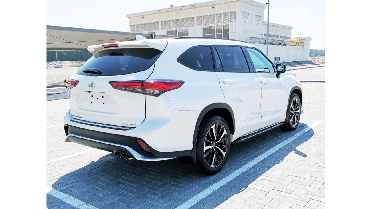 Toyota Highlander Toyota Highlander XSE - 2021 - White