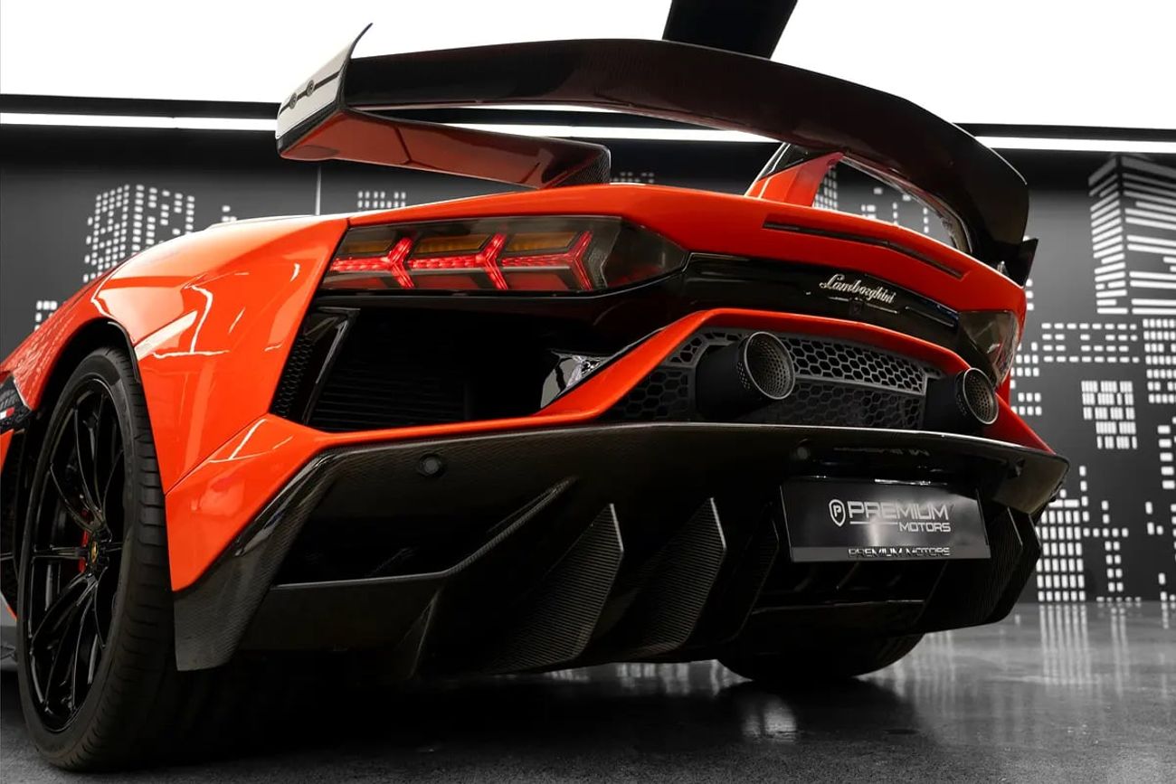 Lamborghini Aventador SVJ 6.5L V12