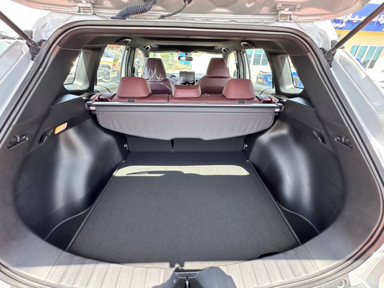 Toyota Corolla Cross 2025 TOYOTA COROLLA CROSSOVER 1.8L HYBRID GCC BRAND NEW 0KM