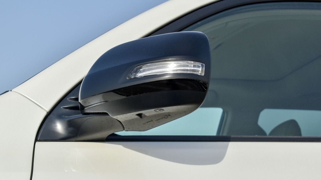 تويوتا برادو Toyota prado RHD petrol engine model 2023