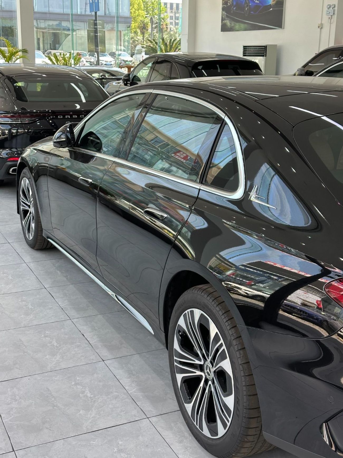 Mercedes-Benz E300 48v Premium