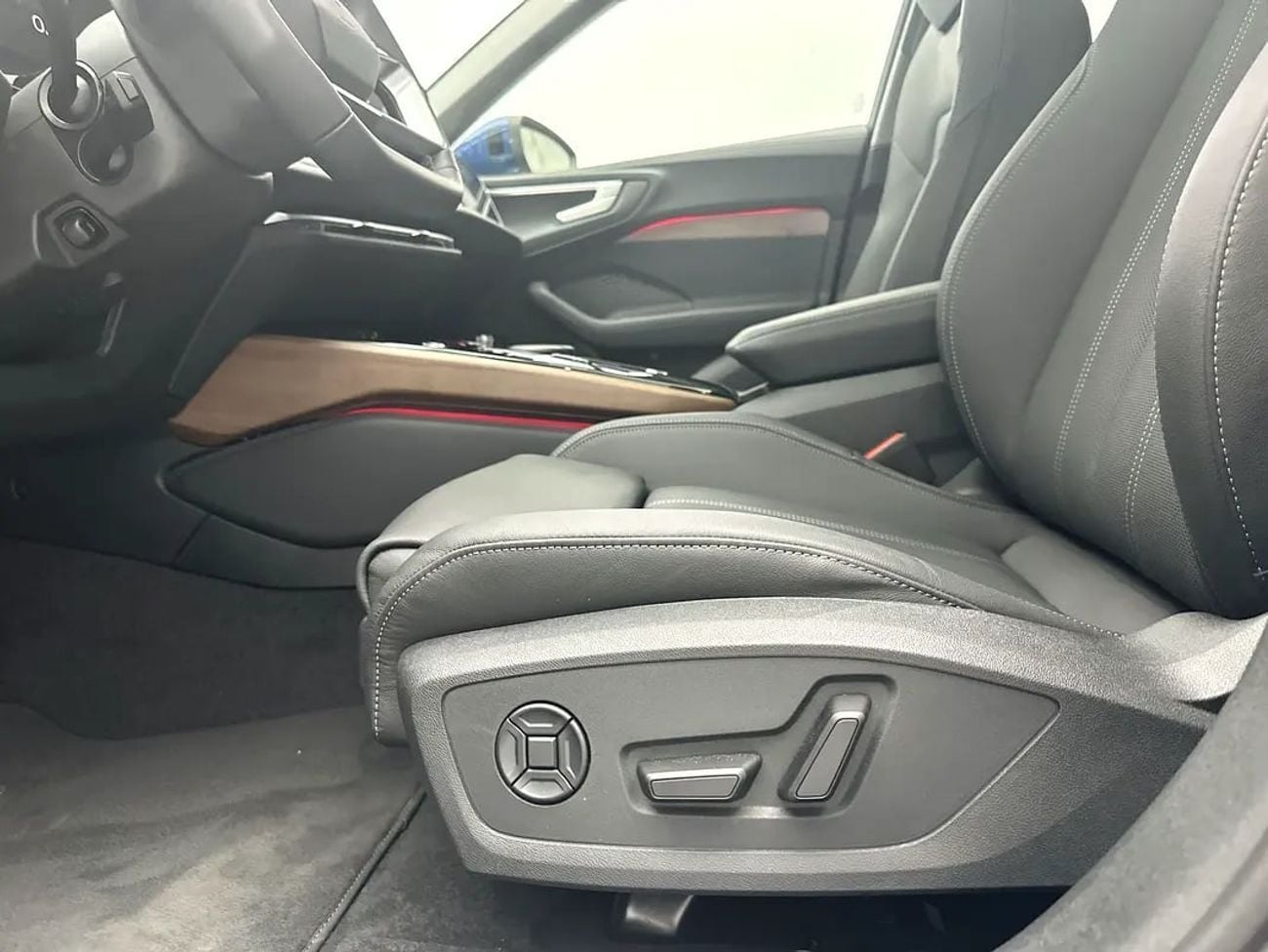 Audi A5 S-Line Sedan TFSI 204hp (Ref# 58471)