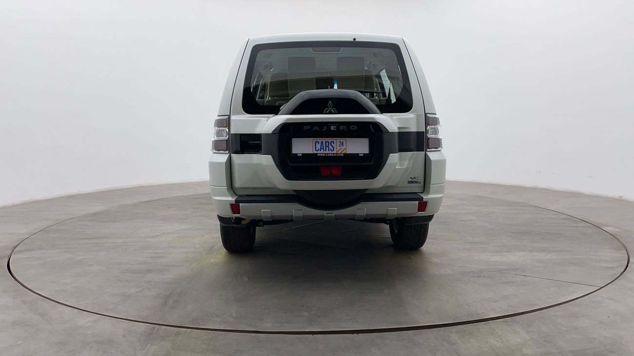 Mitsubishi Pajero GLS 3500