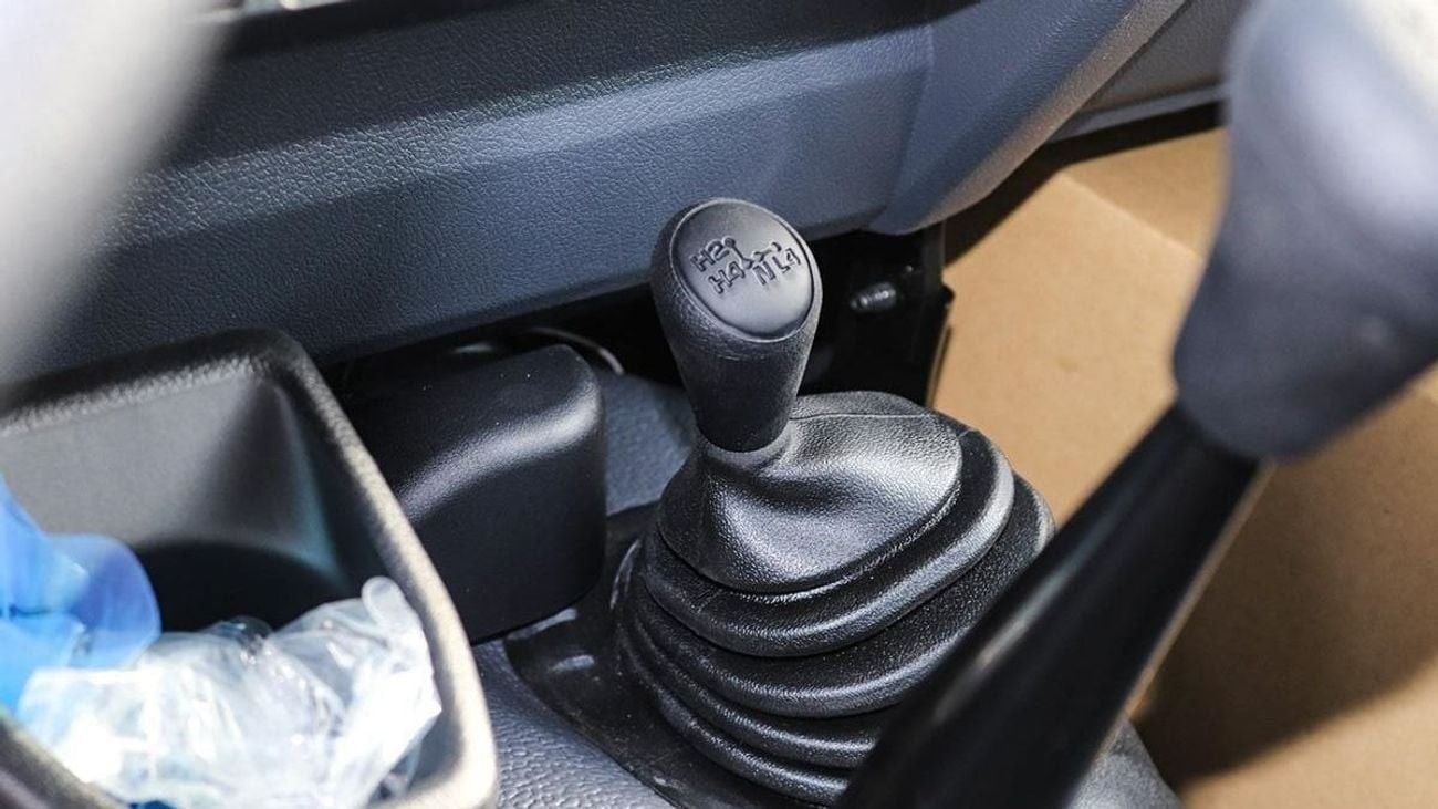 Toyota Land Cruiser Pick Up LC79 4.2L Diesel 6-Cylinder 2025YM [Open Destination]