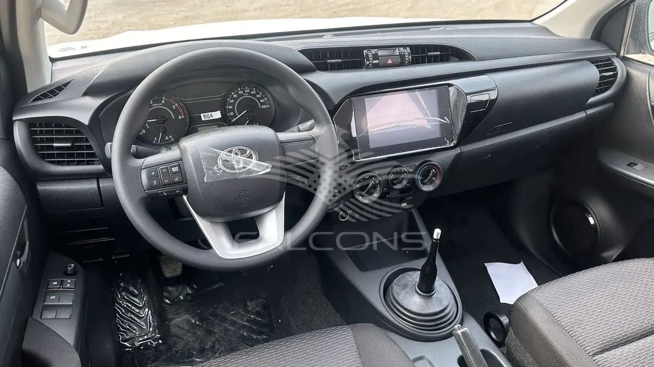 تويوتا هيلوكس DLX Toyota Hilux 2.4L Country TURBO ABS P.WIND, C.LOCK MT