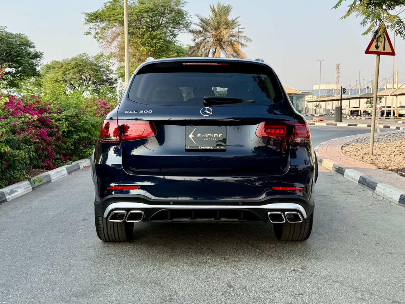 Mercedes-Benz GLC 300 Std 2.0L