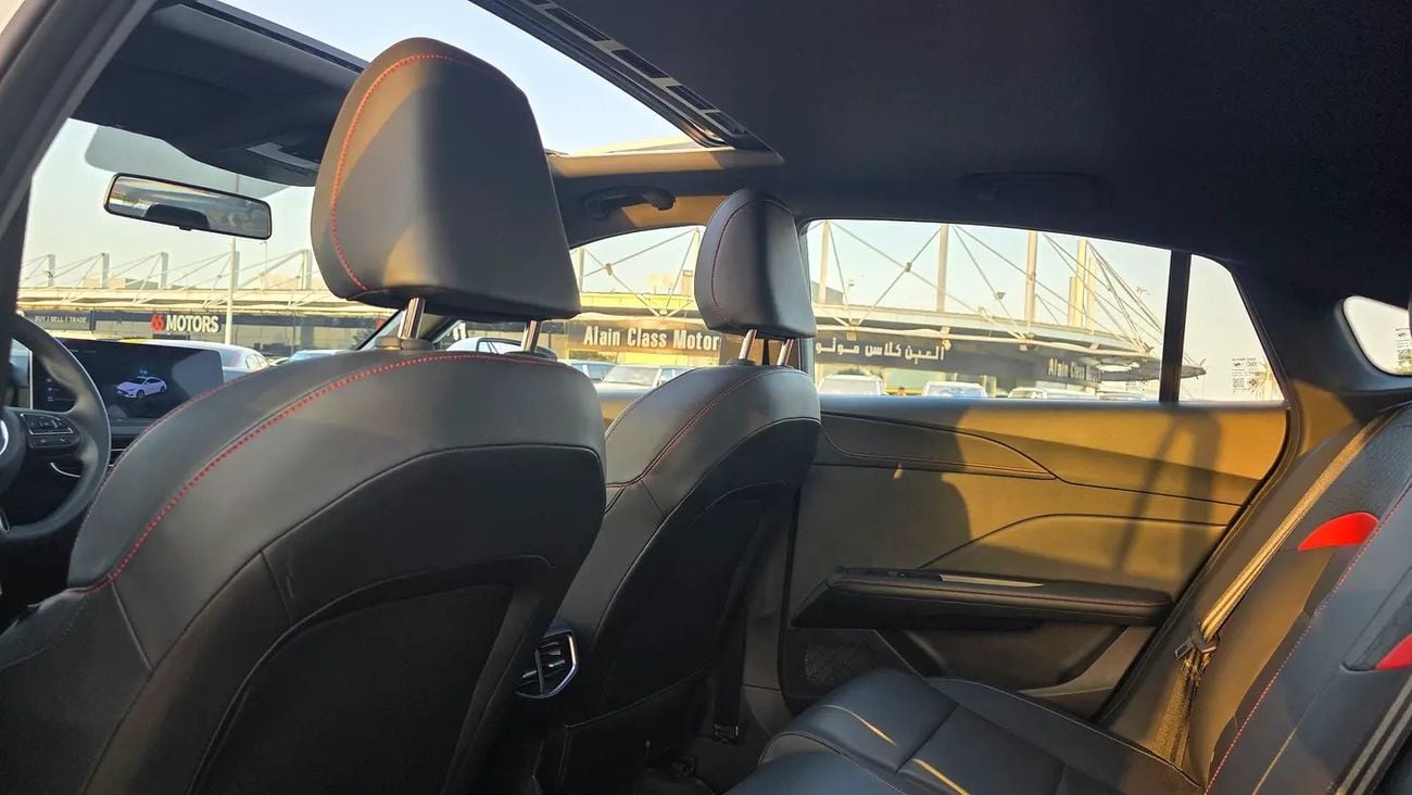 أم جي 5 5 Chinese Specs - Brand Compact Sedan