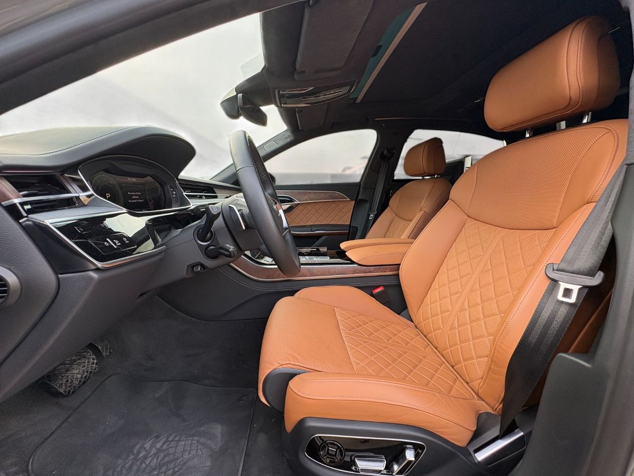 أودي A8 L 60 TFSI quattro 4.0L (454 HP) V8 A/T | 2024 | GCC SPECS | NARDO GREY | AED 6,400 per month