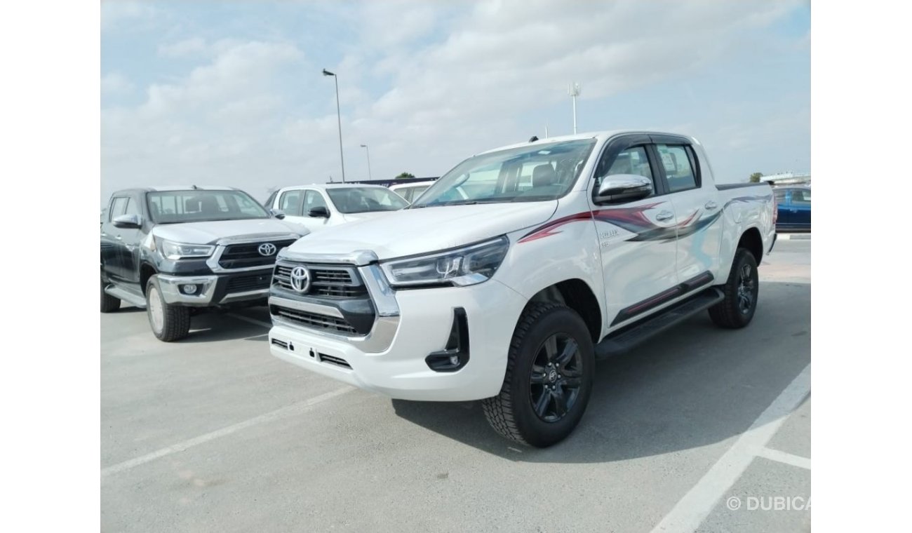 تويوتا هيلوكس TOYOTA HILUX 4.0 V6 WHITE 2023