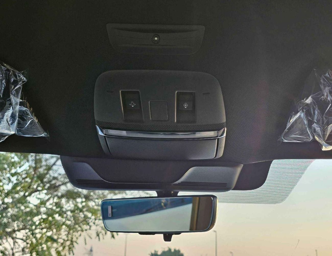 Nissan Patrol SE PLATINUM /3.8L V6 /LEATHER WITH PWR SEATS/PANORAMIC ROOF/360*CAMERA/F/OPTION (CODE#SE PLATINUM)