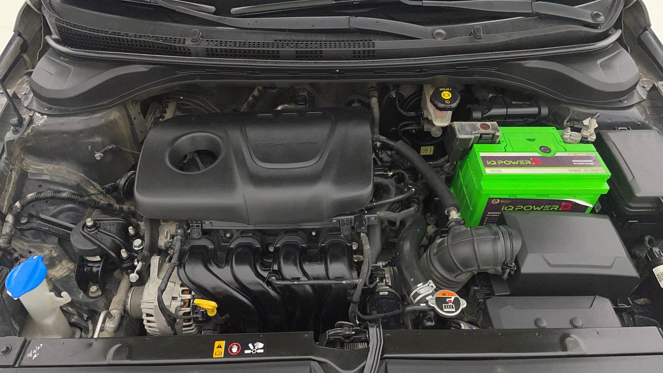 هيونداي أكسنت GL 1.6 | بدون دفعة مقدمة | اختبار القيادة في المنزل