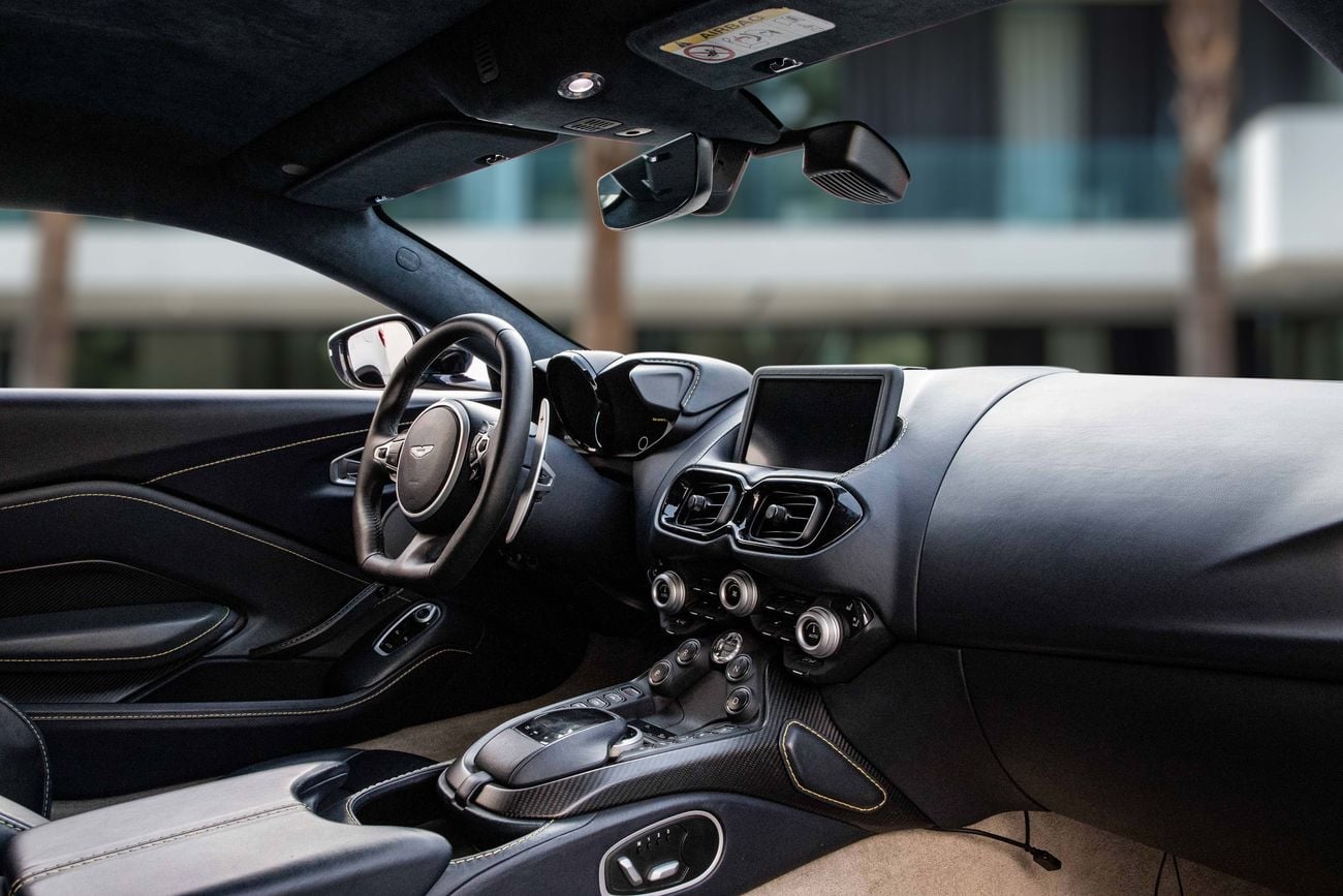 Aston Martin Vantage Vantage V8 | 7,834 P.M | 0% Downpayment | LOW KMS | EXCELLENT CONDITION!