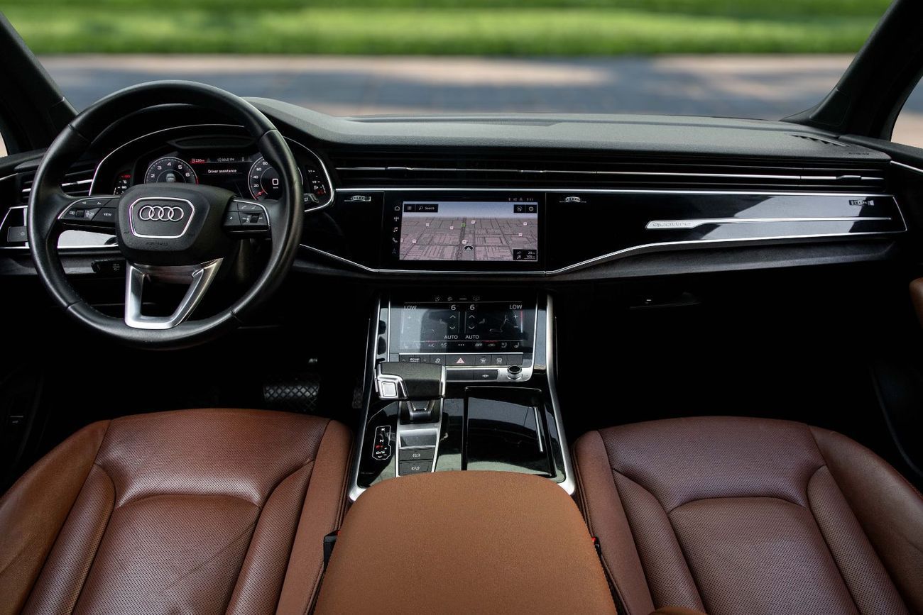 أودي Q7 Q7 S-line | 3,193 P.M | 0% Downpayment | Agency Warranty!