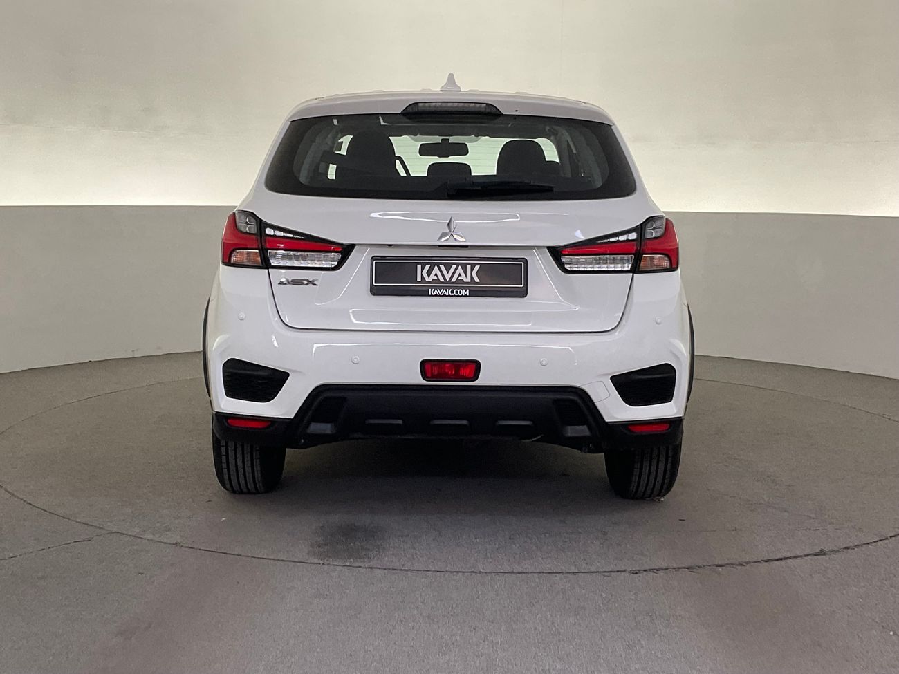 ميتسوبيشي ASX GLX Lowline | National Day Celebration | شامل الضمان | 0 ﺪﻔﻋﺓ ﺃﻮﻟﻯ