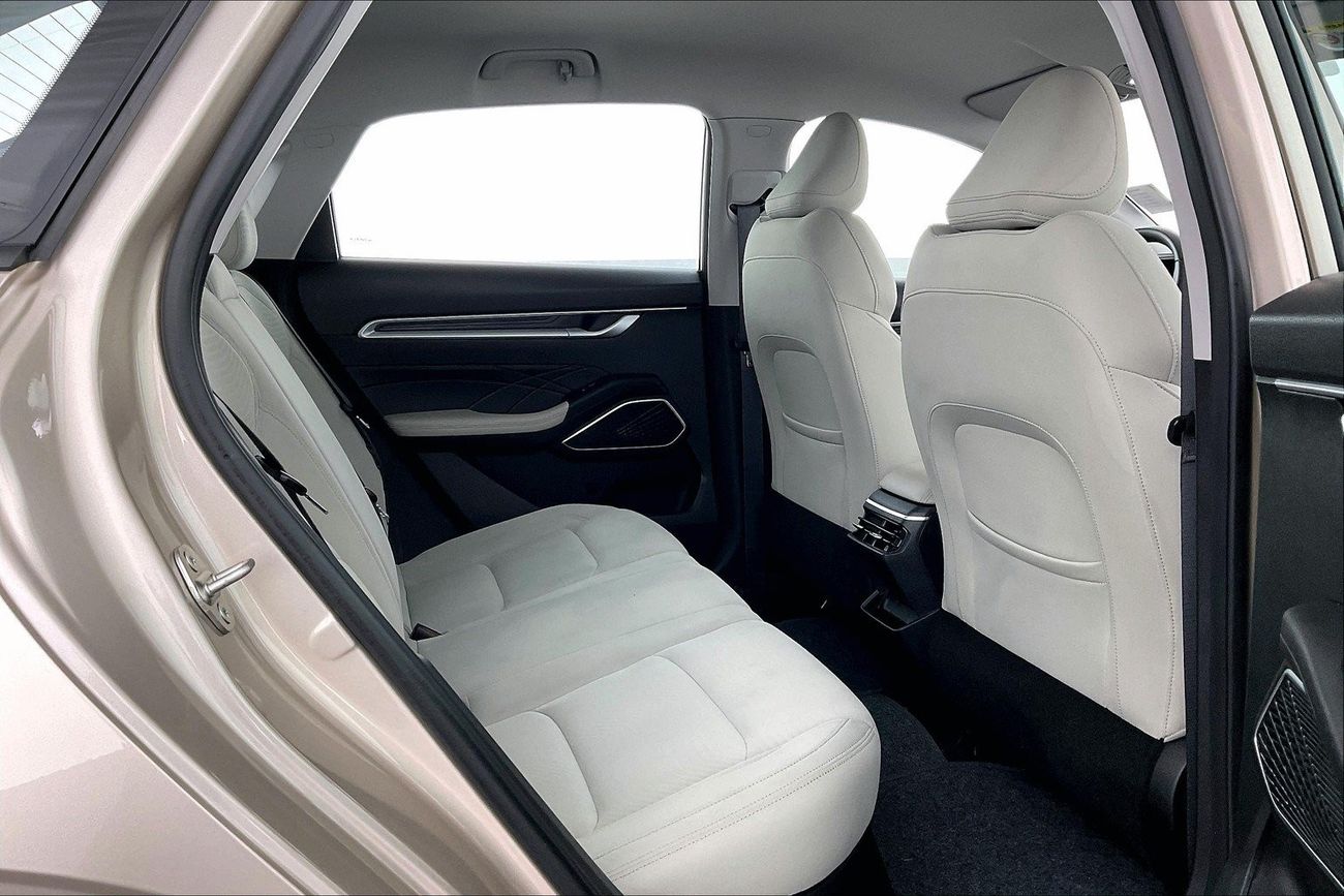 جيلي إمجراند GS | ضمان مجاني لمدة عام | 0 دفعة أولى