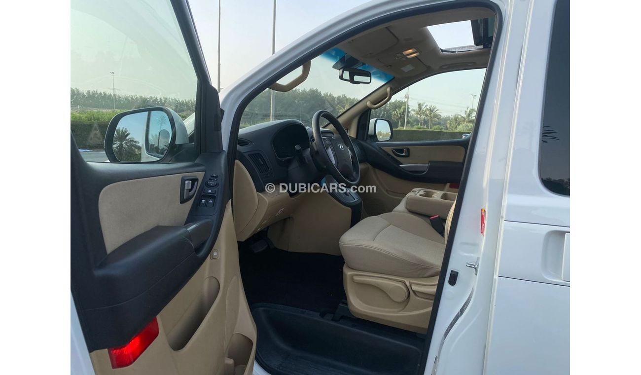 Hyundai H-1 HYUNDAI H1 2020 GCC FULL OPTIONS