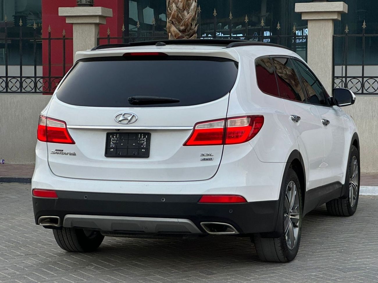 Hyundai Grand Santa Fe GLS