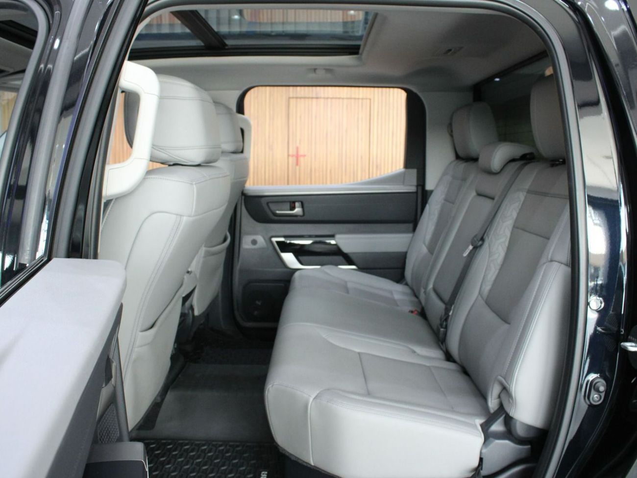 Toyota Tundra Tundra |