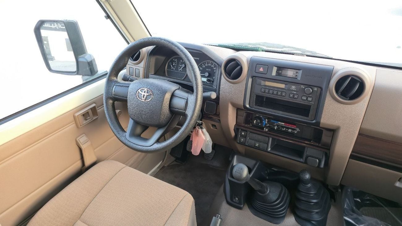 Toyota Land Cruiser 70 Toyota Land Cruiser 70 LC 78 | 2.8L| V4 | T/Diesel | MT | 2025