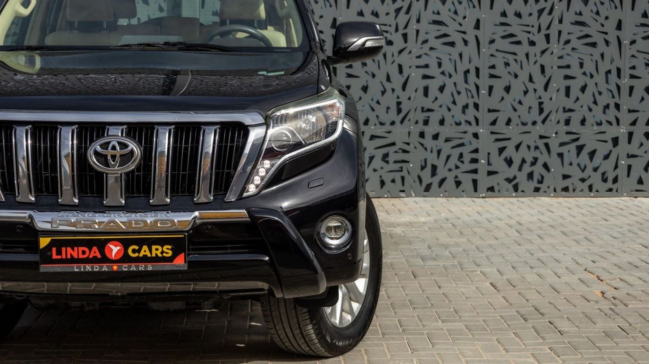 Toyota Prado VXR 4.0L 4WD Toyota Land Cruiser Prado 2017 GCC specs for 1,704.00 AED monthly