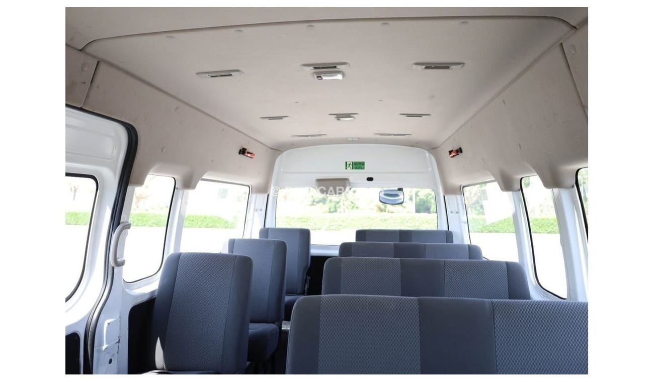 Nissan Urvan NV350 | 13 Seater Passenger Van | Excellent Condition | GCC