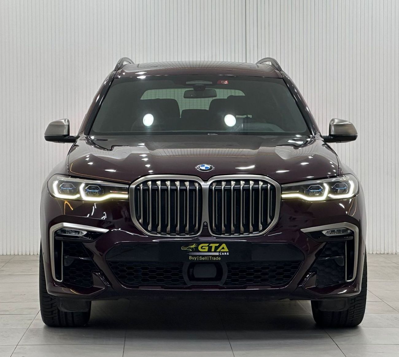بي أم دبليو X7 2020 BMW X7 M50i M-Sport, December 2024 BMW Warranty + Service Pack, Fully Loaded, Low Kms, GCC