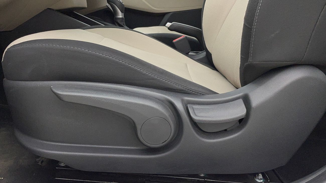 Hyundai Accent SMART 1.6 | Zero Down Payment | Home Test Drive