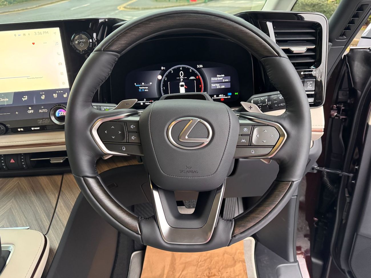 Lexus LM 350h Right Hand Drive