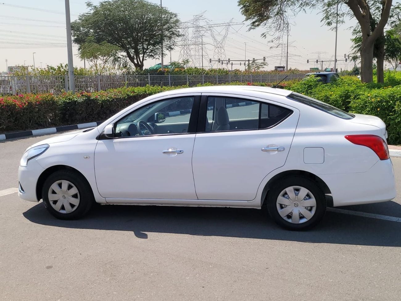 Nissan Sunny SV S 1.6L