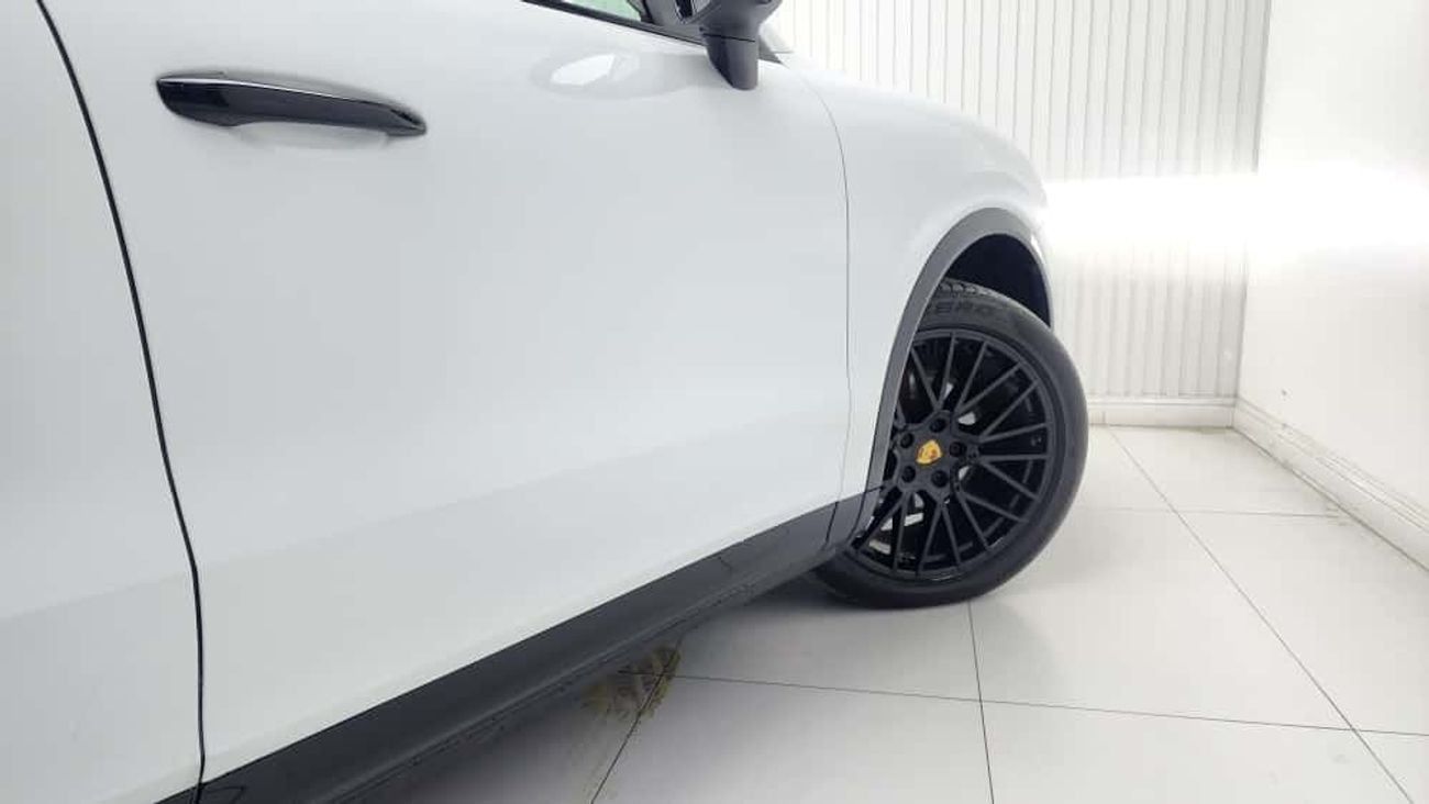 بورش كايان Base Coupe