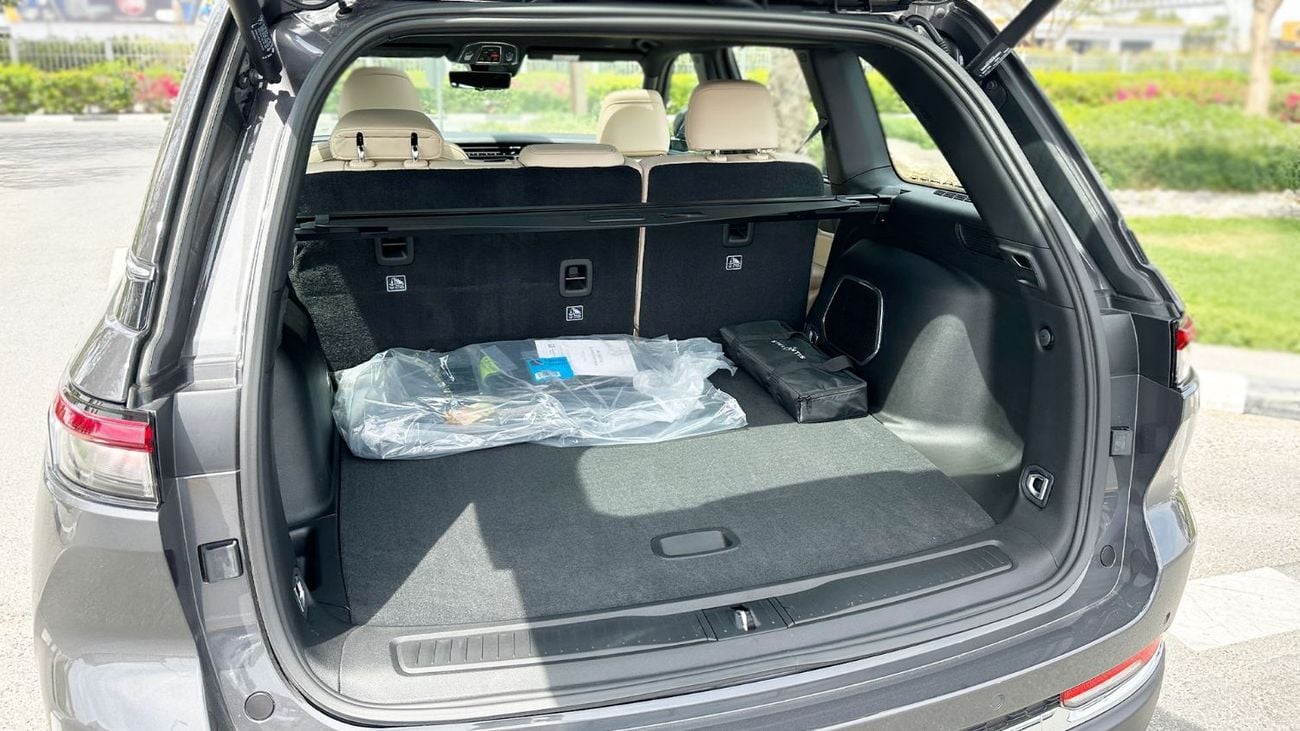 Jeep Grand Cherokee Limited 3.6L Limited Plus 5 Seater 3 Years Official Dealer Warranty 3.6L 4WD GCC