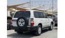 Toyota Land Cruiser Model 2000, imported from America, 8 cylinders, automatic transmission, full option, sunroof, odomet