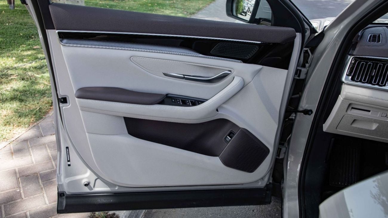 بي واي دي سونغ بلس 1.5L AT HYBRID DM-i 112KM Premium Edition | 2025 | For Local Registration +10%