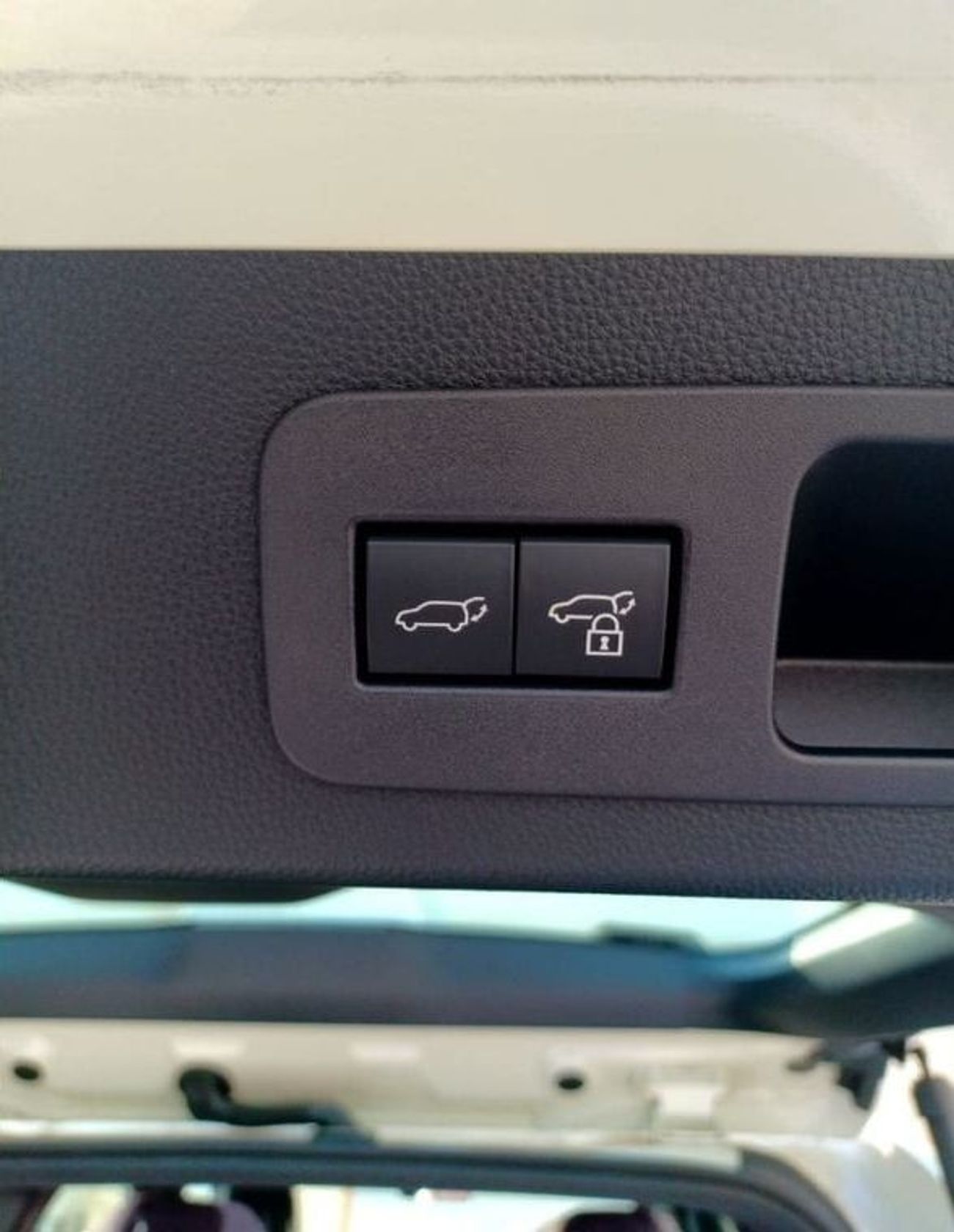 Toyota Land Cruiser ZX 3.5L Petrol 5 seater (For export only)