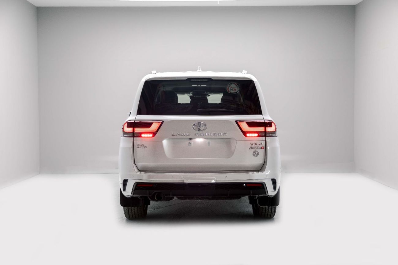 Toyota Land Cruiser VXR S 3.5L - WHITE INSIDE RED | EXPORT ONLY