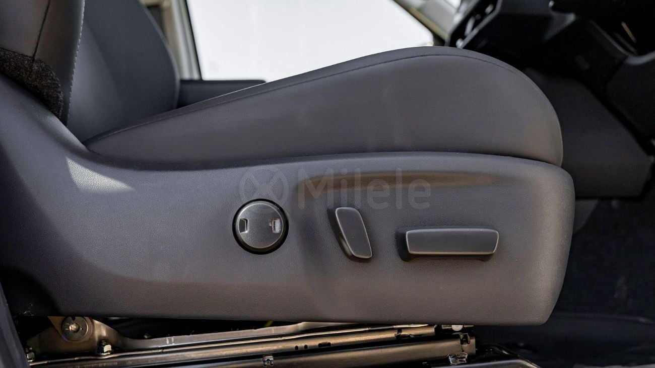 تويوتا هيلوكس (RHD) TOYOTA HILUX TRAVO OVERLAND PLUS | EXPORT ONLY