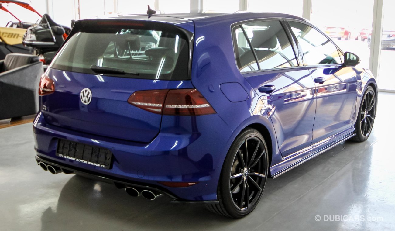 Volkswagen Golf R Line