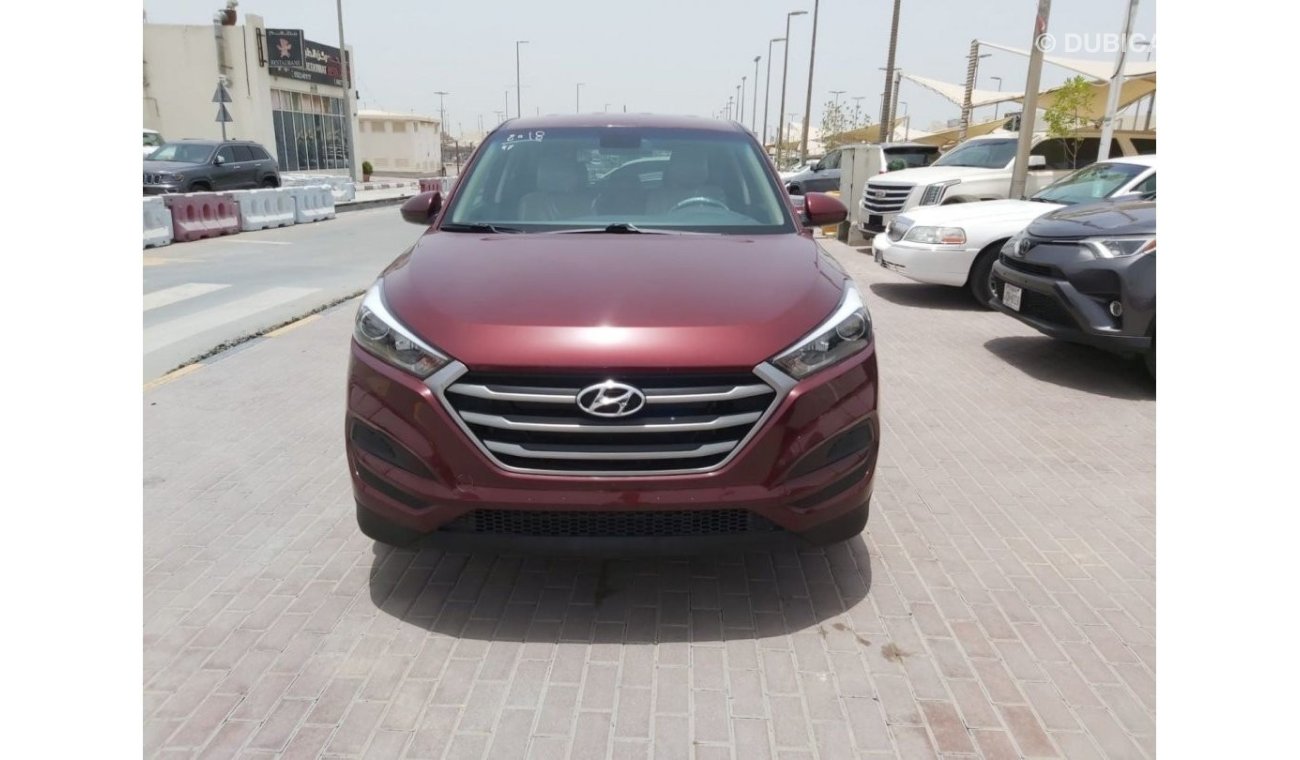 Hyundai Tucson SE SE 2018 Hyundai Tucson, Burgundy Color