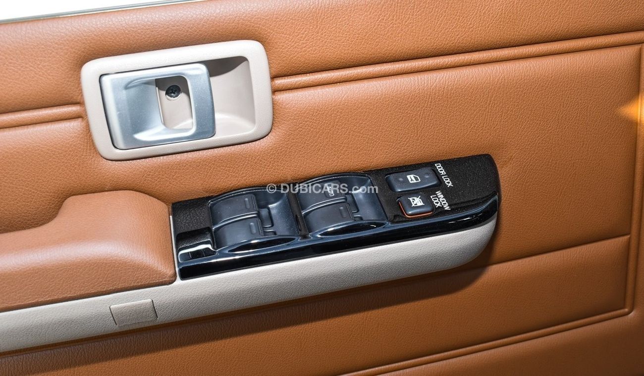 Toyota Land Cruiser 70 4.0L V6 Petrol Auto transmission