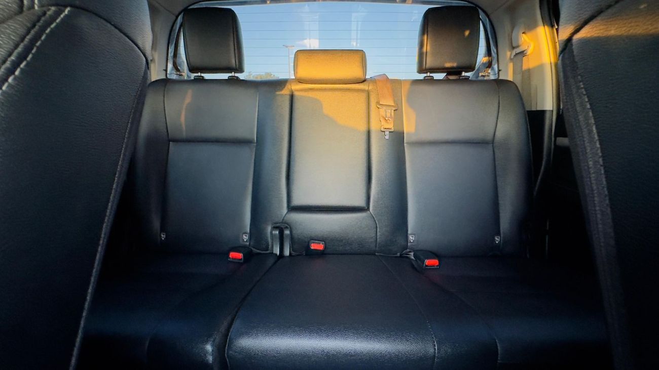 Toyota Hilux DOUBLE CABIN | 2022 | RHD | 2.8L DIESEL | 360° VIEW CAMERA | AT