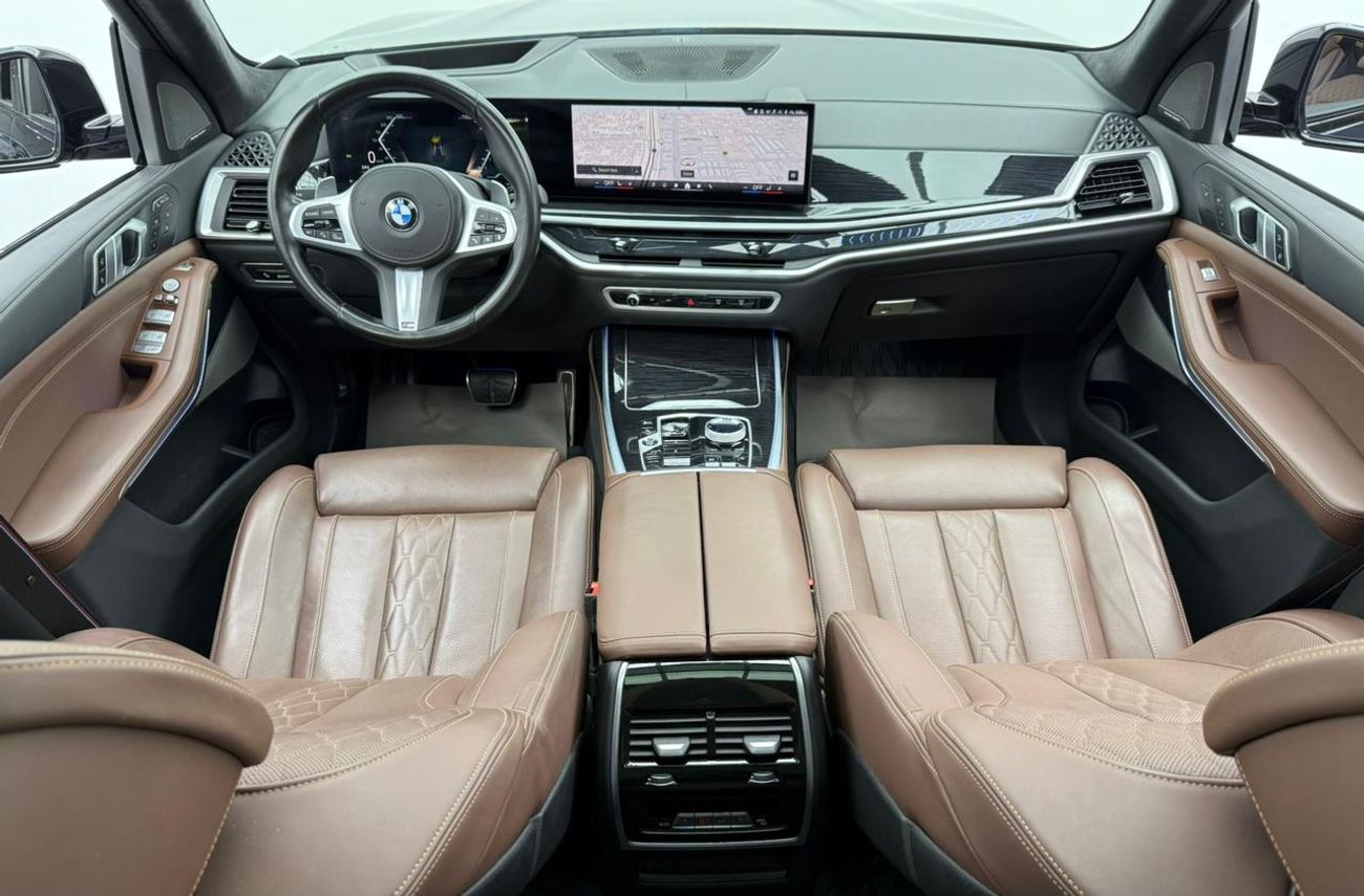 BMW X7 40i 3.0L 2024 BMW X7 xDrive40i M-Sport, 2028 BMW Warranty, Full BMW Service History, Low Km, GCC