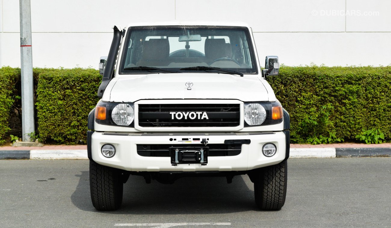 Toyota Land Cruiser Pick Up 4.0L V6 Petrol Double Cabin