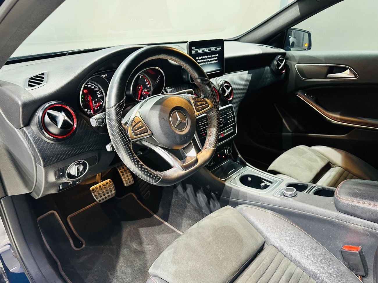 Mercedes-Benz A 250 Full options