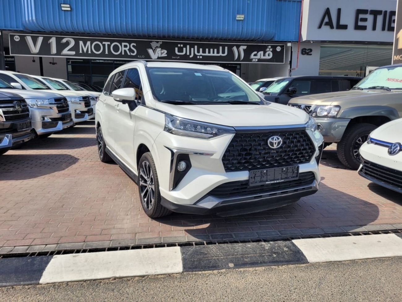 Toyota Veloz TOYOTA VELOZ 3YEARS WARRANTY FROM AL FUTTAIM