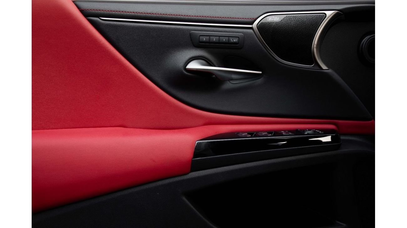 Lexus ES350 350 F sport  | 4,034 P.M  | 0% Downpayment | Excellent Condition!